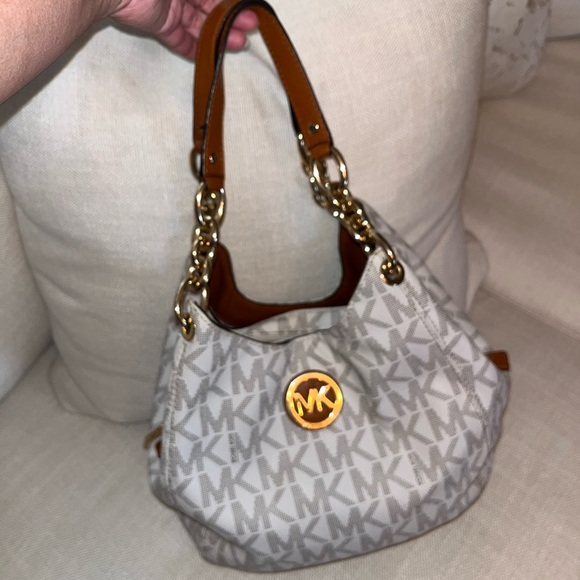 Michael Kors Cream and Brown Shoulder Bag USED!!!! In great condition!!!! - Picture 8 of 8